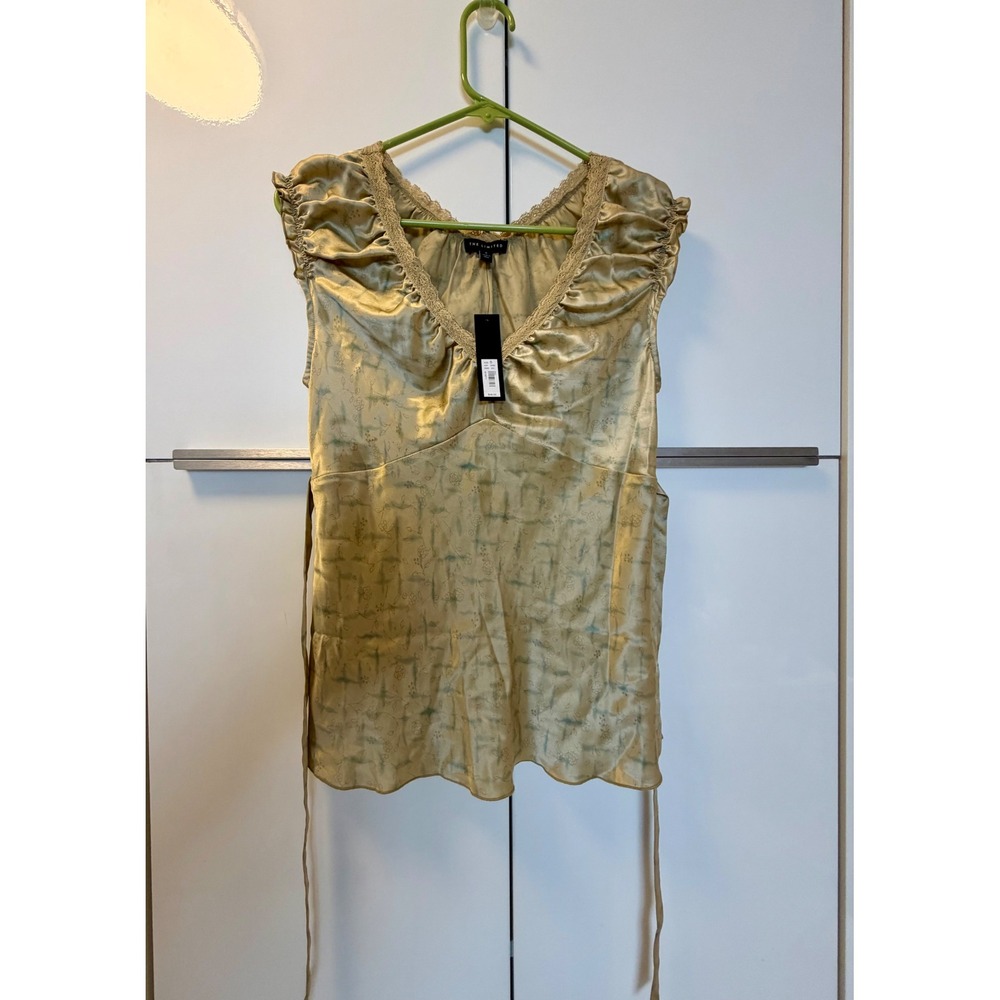 The Limited Gold 100% Silk Floral Lace Trim V-Neck Tie Back Blouse Top Small NWT